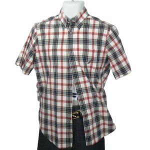 Men's Short Sleeve Button-Down with breast pocket